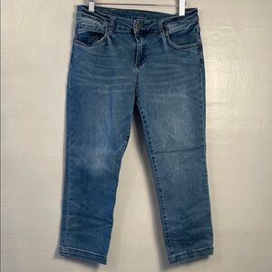 Kut from the Kloth Dark Blue  wash cropped straight leg size 8